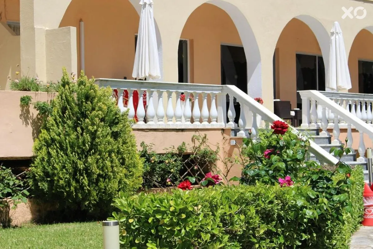 Primavera Hotel