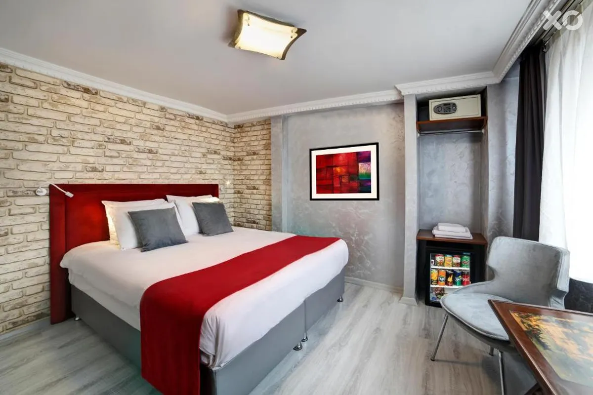 Serenity Hotel
