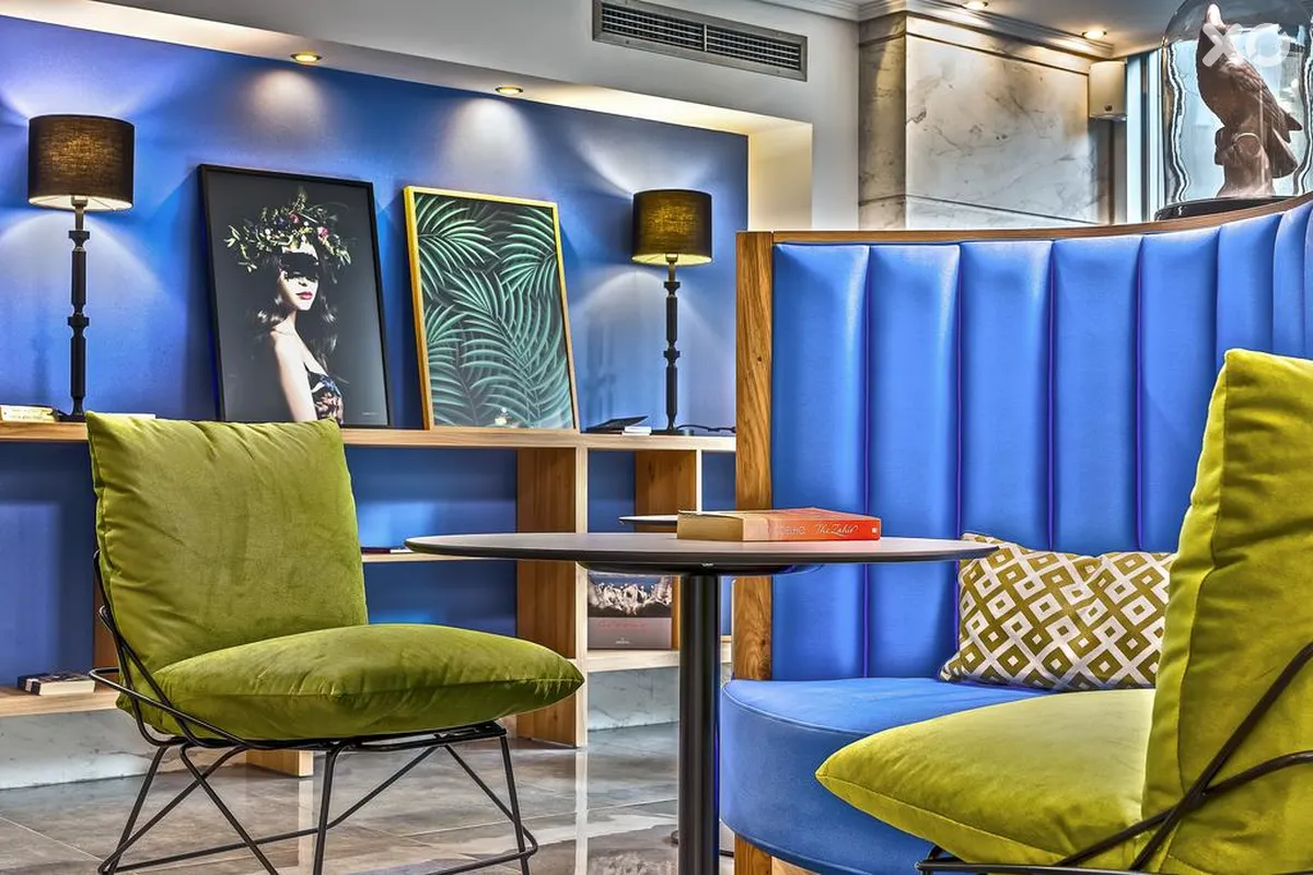 Alexandros Hotel