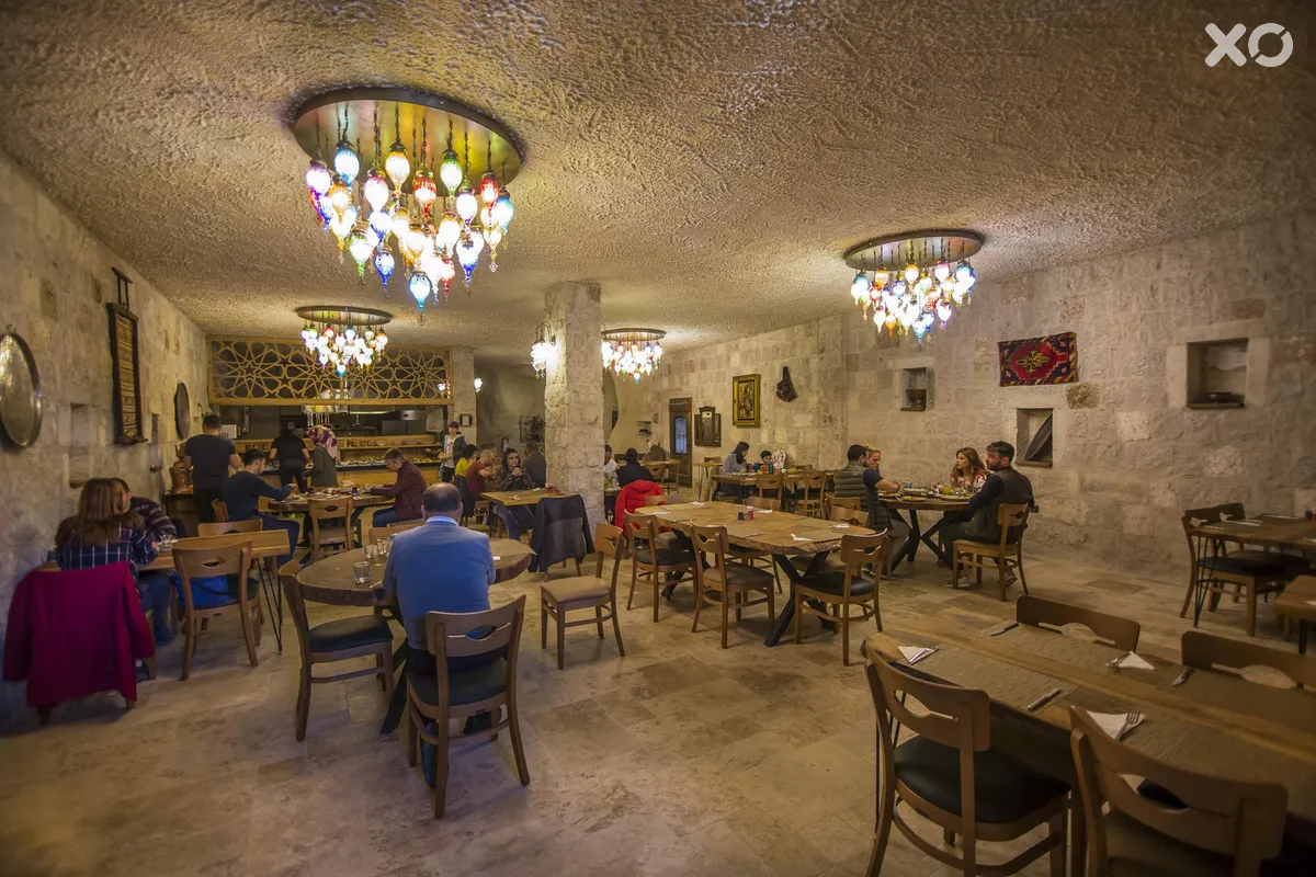Hera Cave Suites