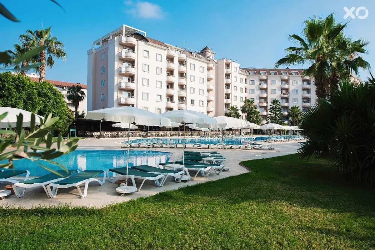 Royal Garden Beach Hotel