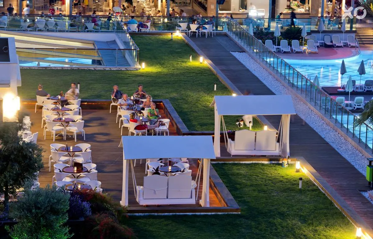 Trendy Verbena Beach