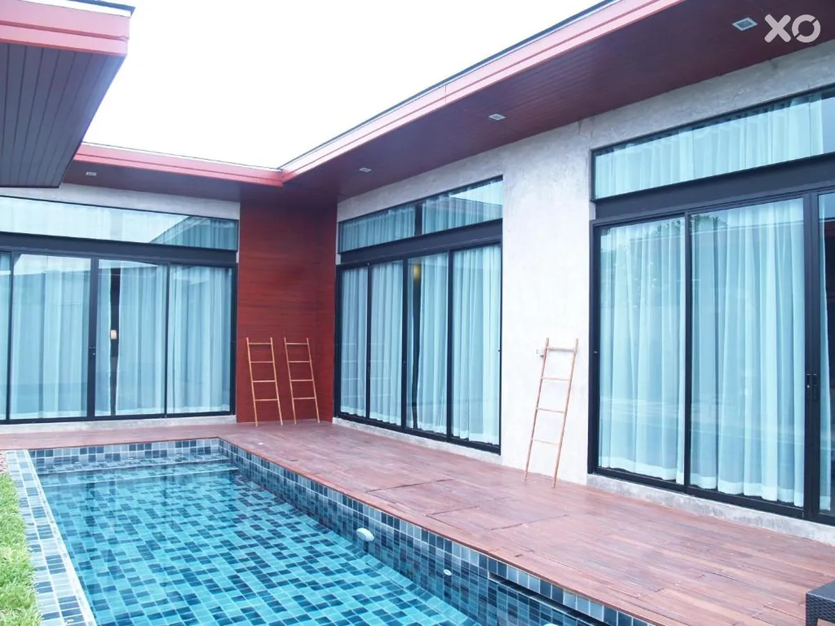 Sea Two Pool Villa Resort