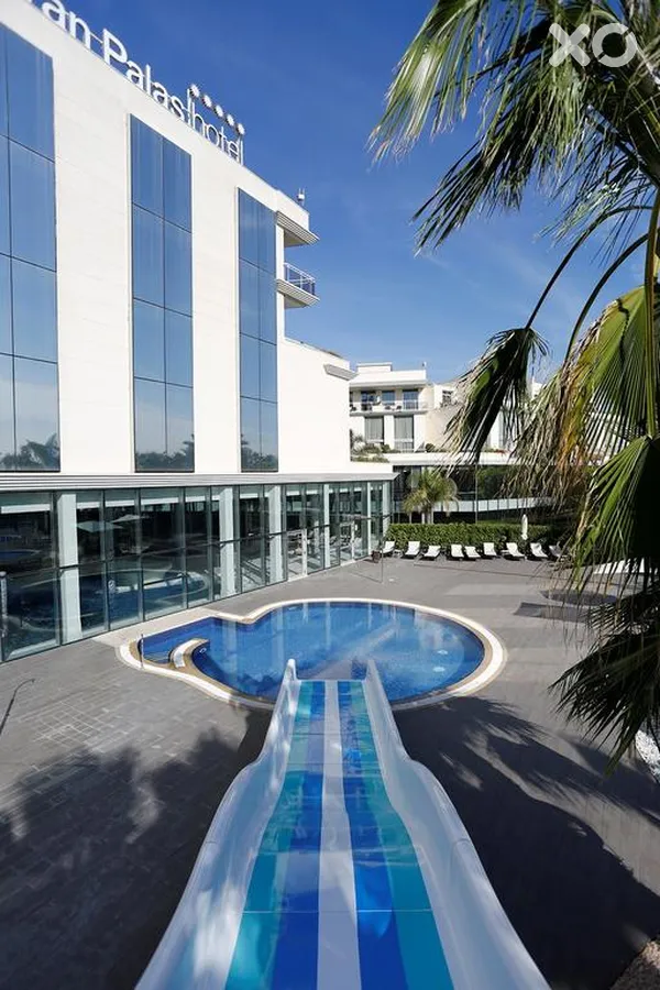 Gran Palas Hotel Spa & Beach Resort