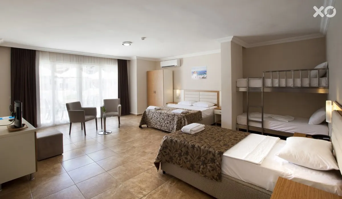 Risa Hotel