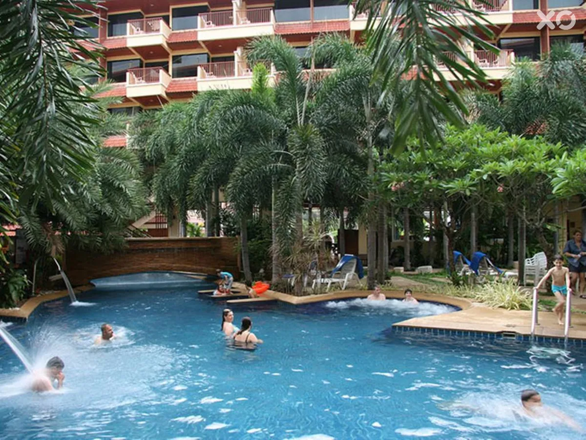 Baumanburi Hotel