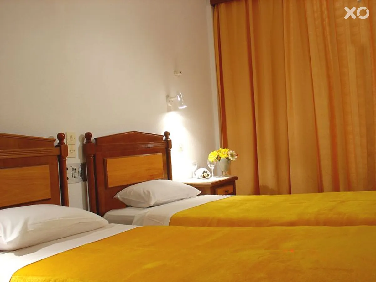 Golden Sands Hotel