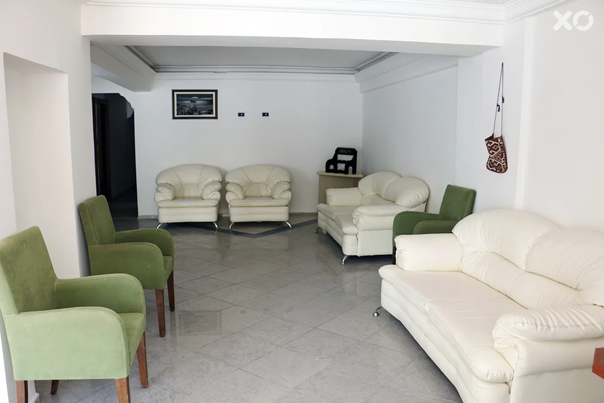 Grand Nett Hotel