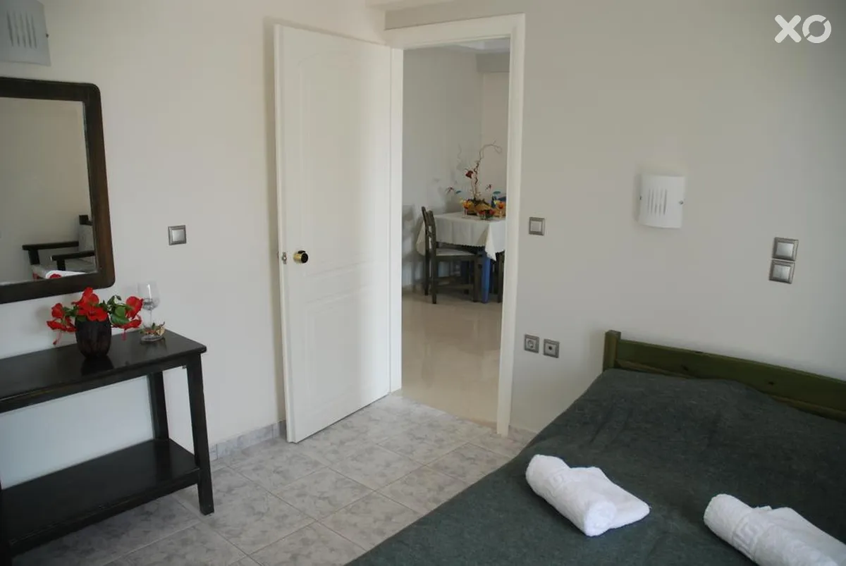Letsos Hotel