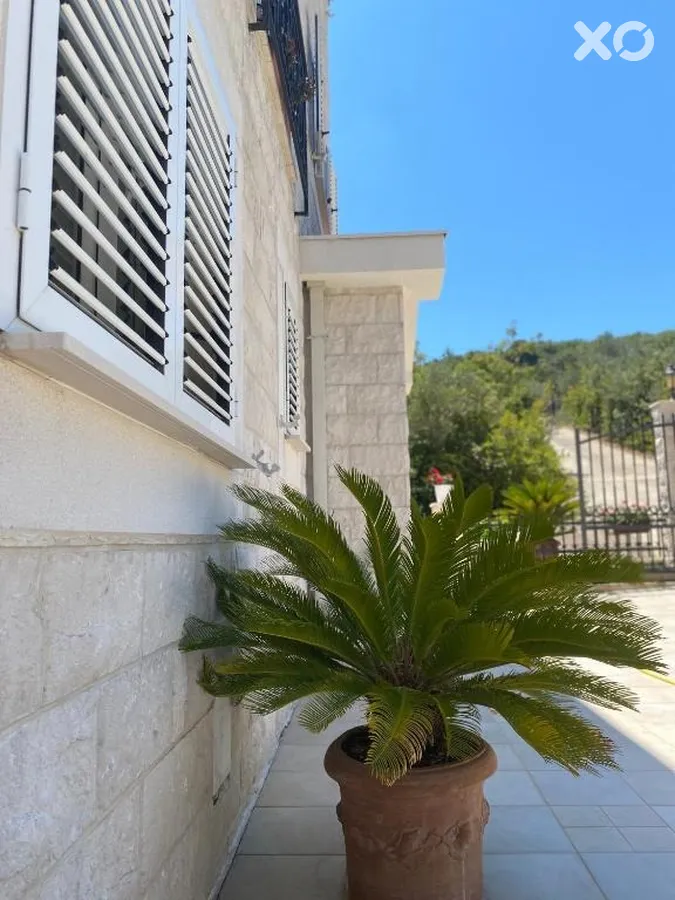 Mare Villa