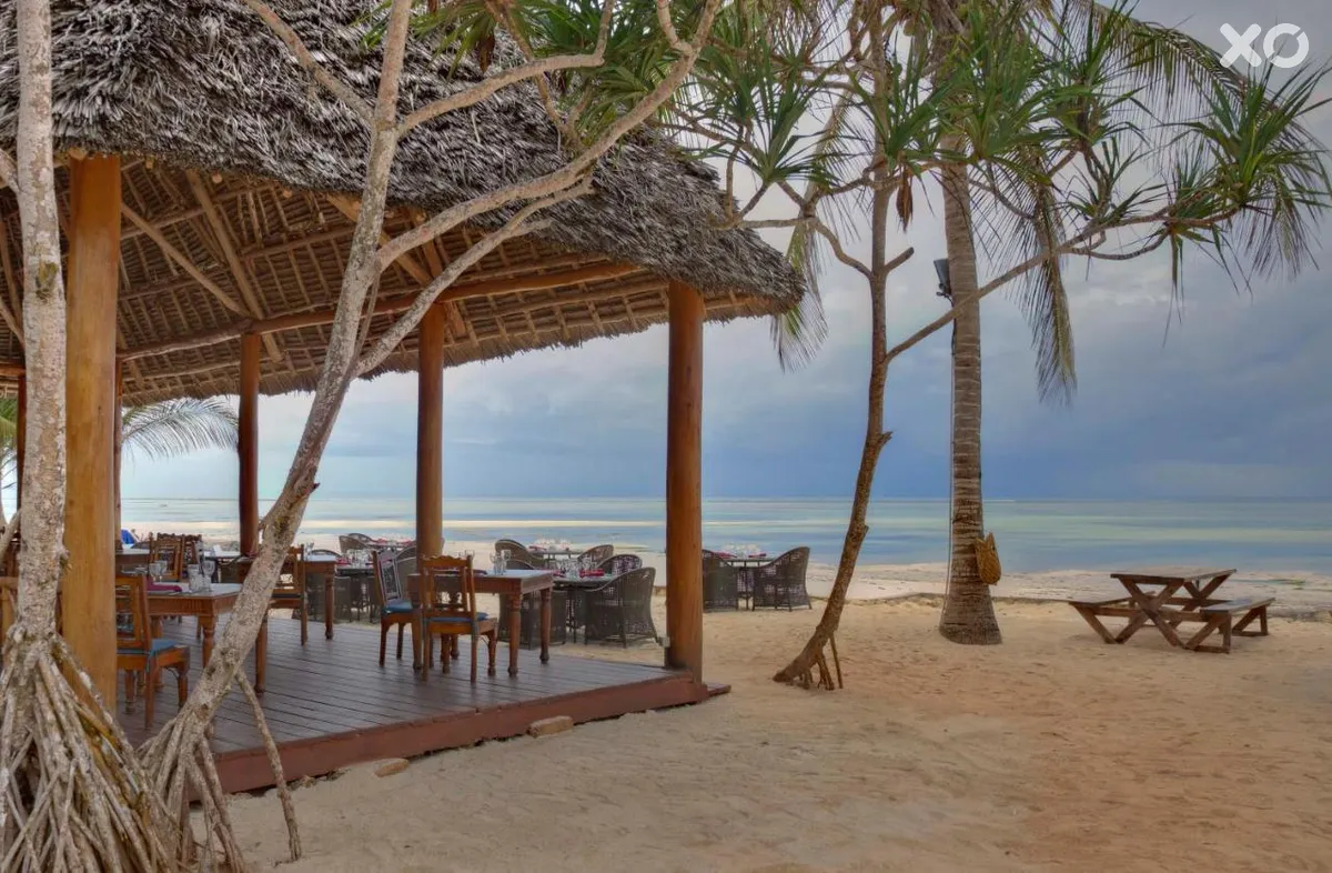 Sultan Sands Island Resort