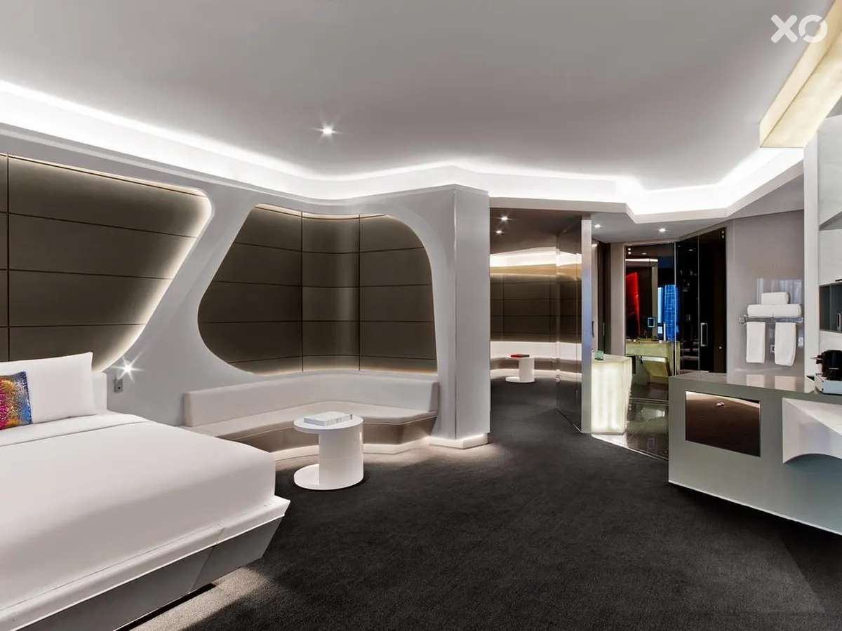 V Hotel Dubai Curio Collection by Hilton