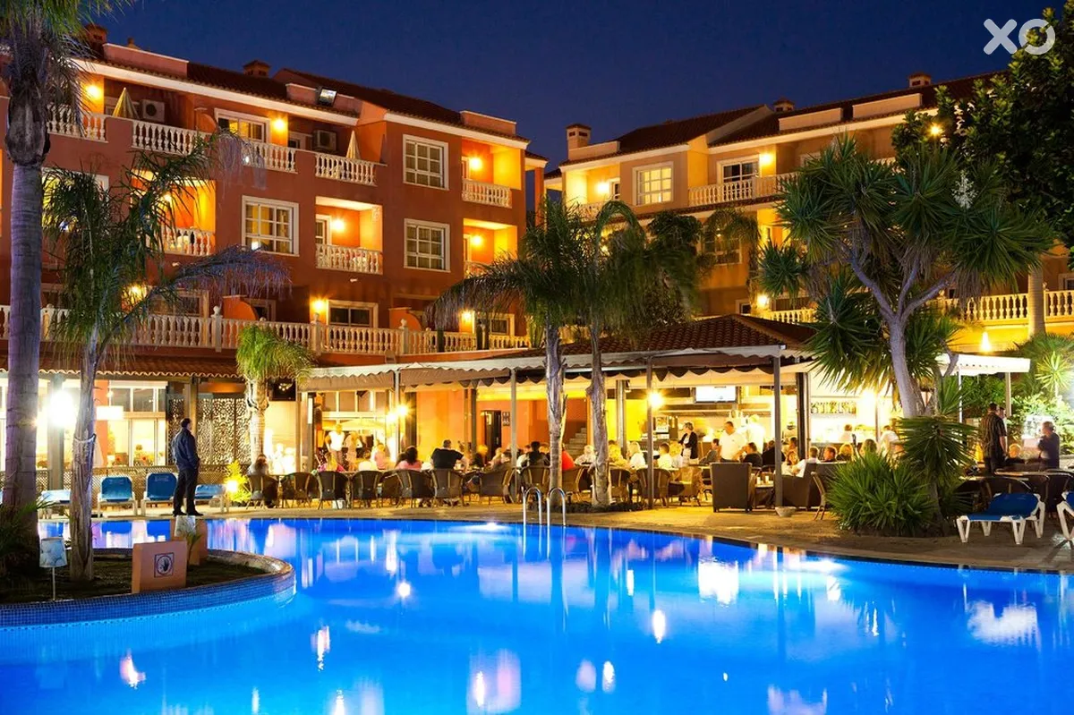El Duque Aparthotel