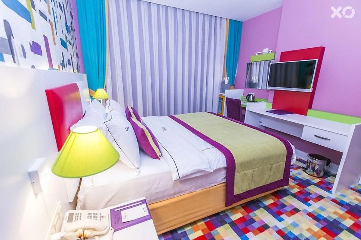 Mayi Hotel