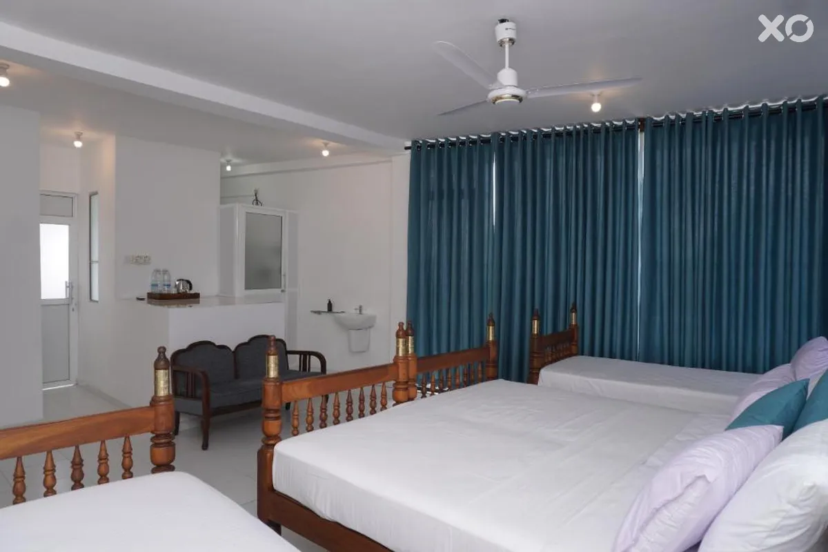 Surf Una Beach Hotel