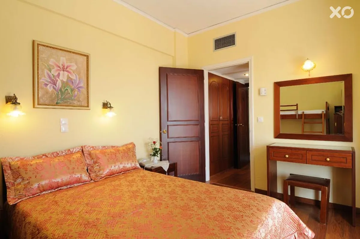 Sunset Hotel