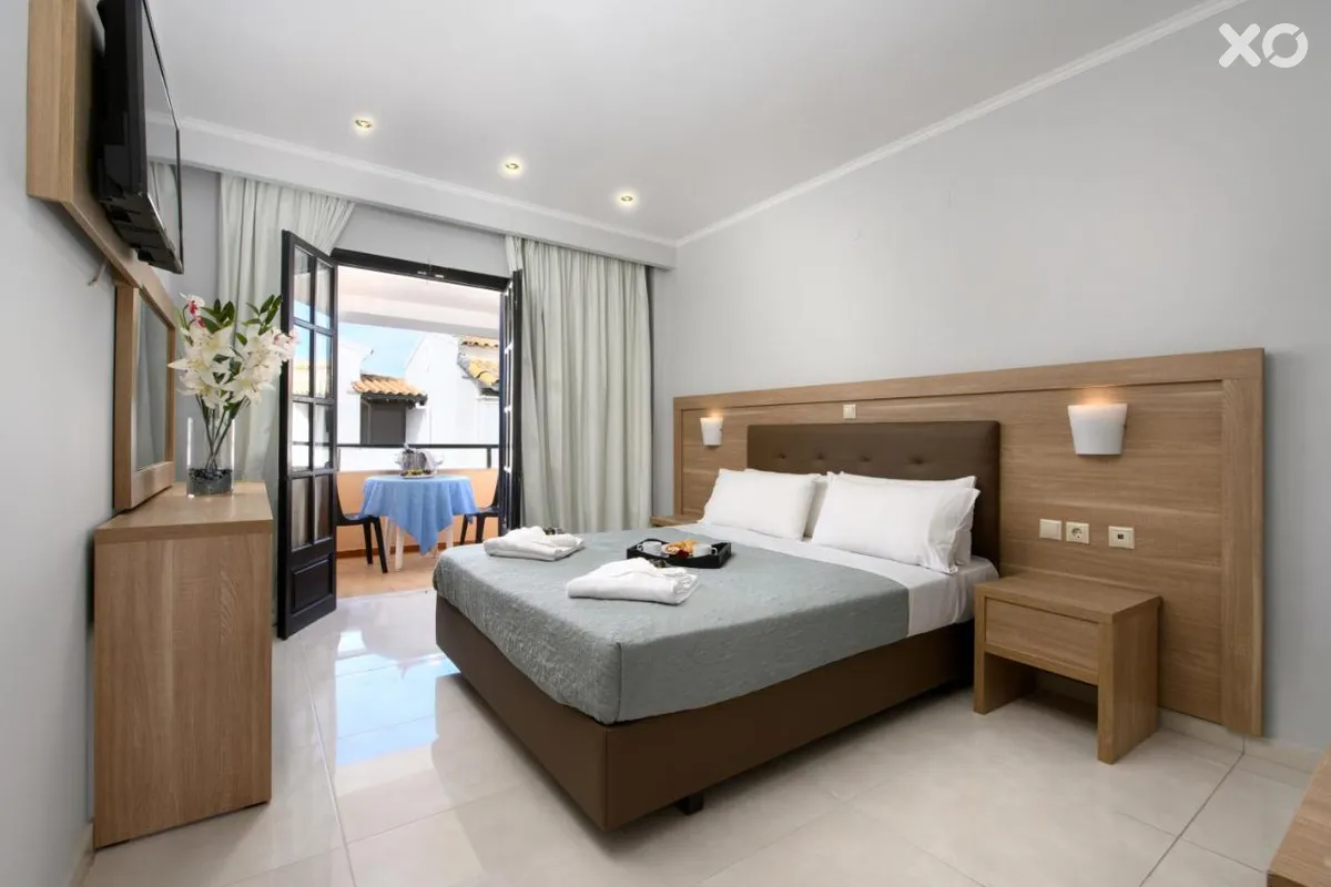 Sun Gate Hotel