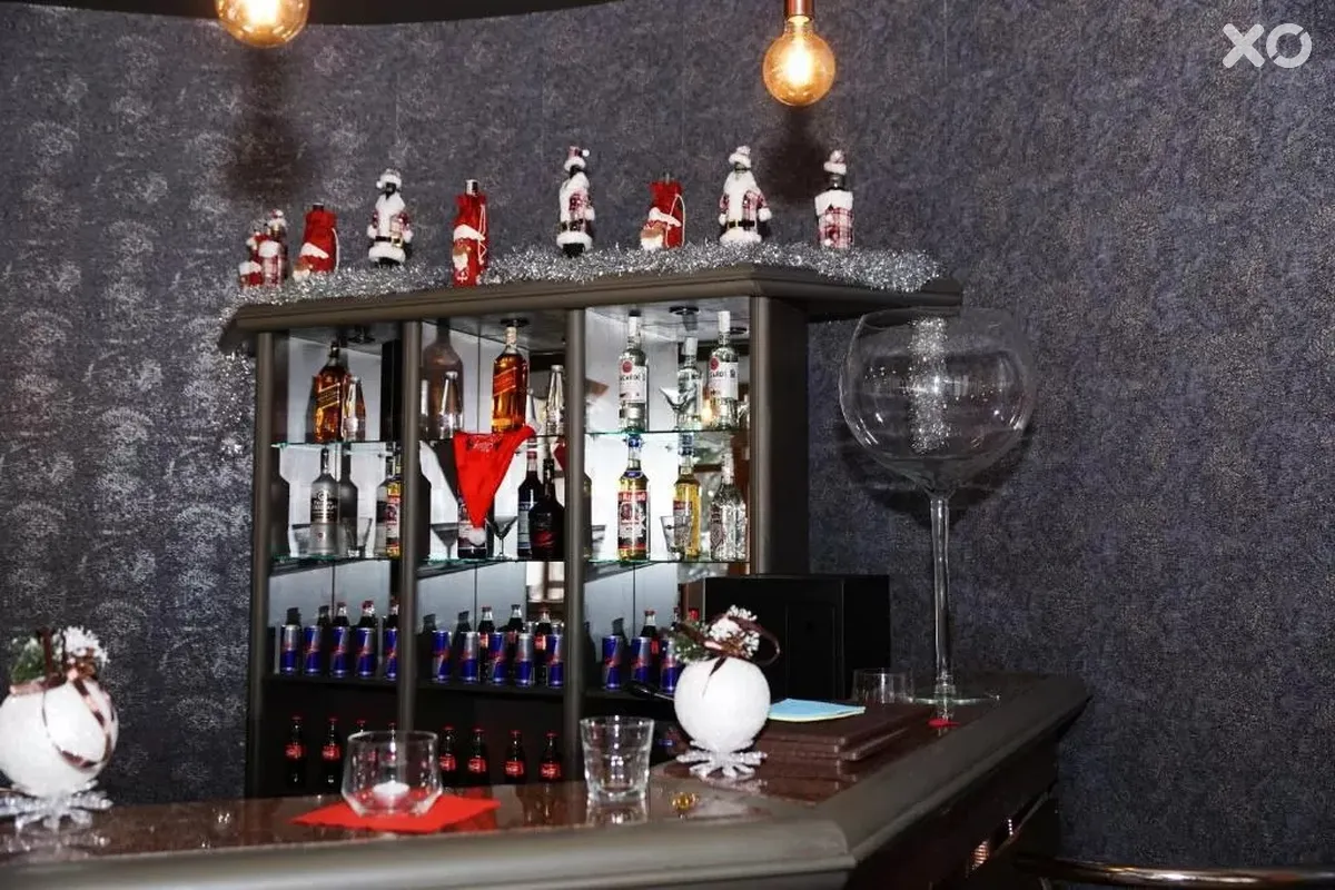Bor Hotel