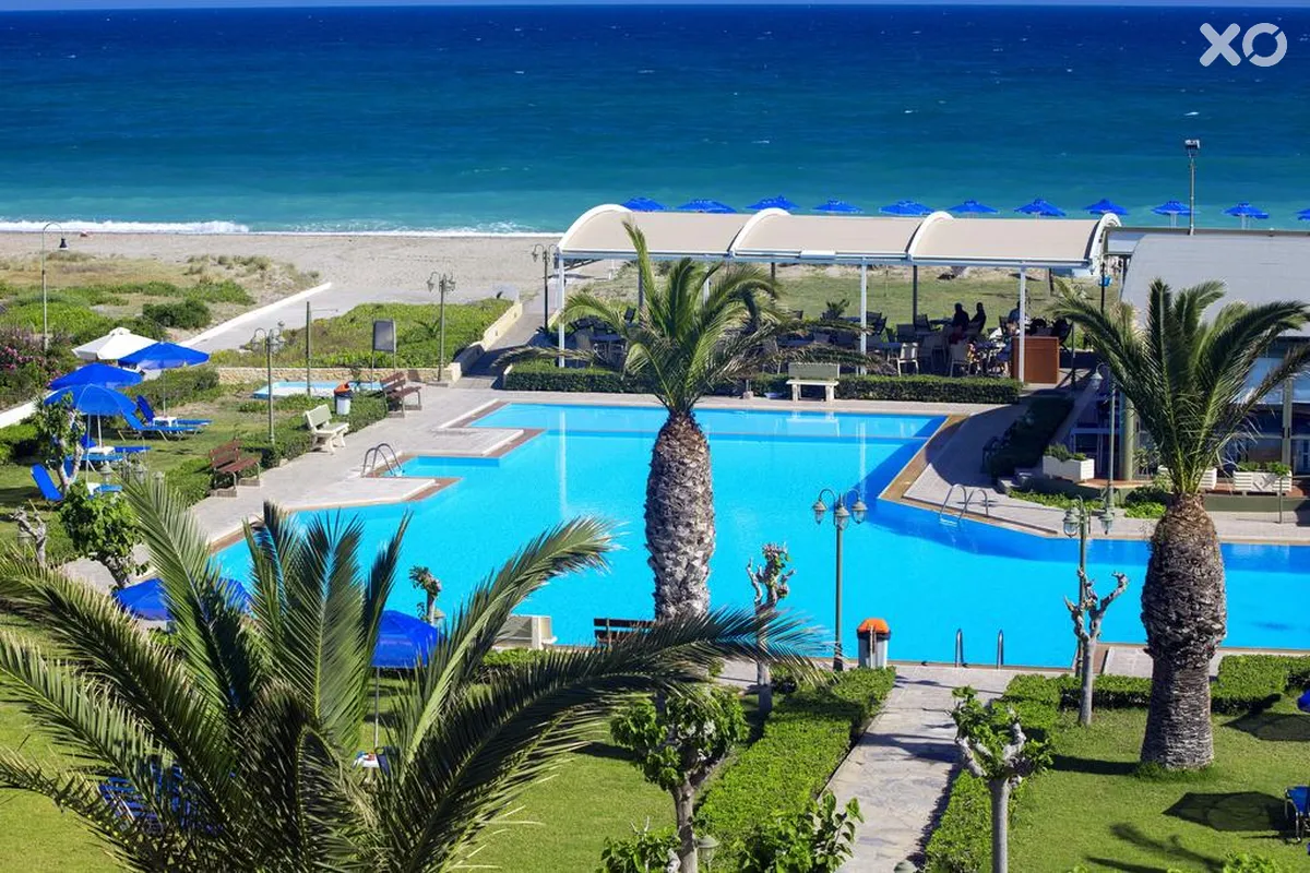 Marinos Beach Hotel