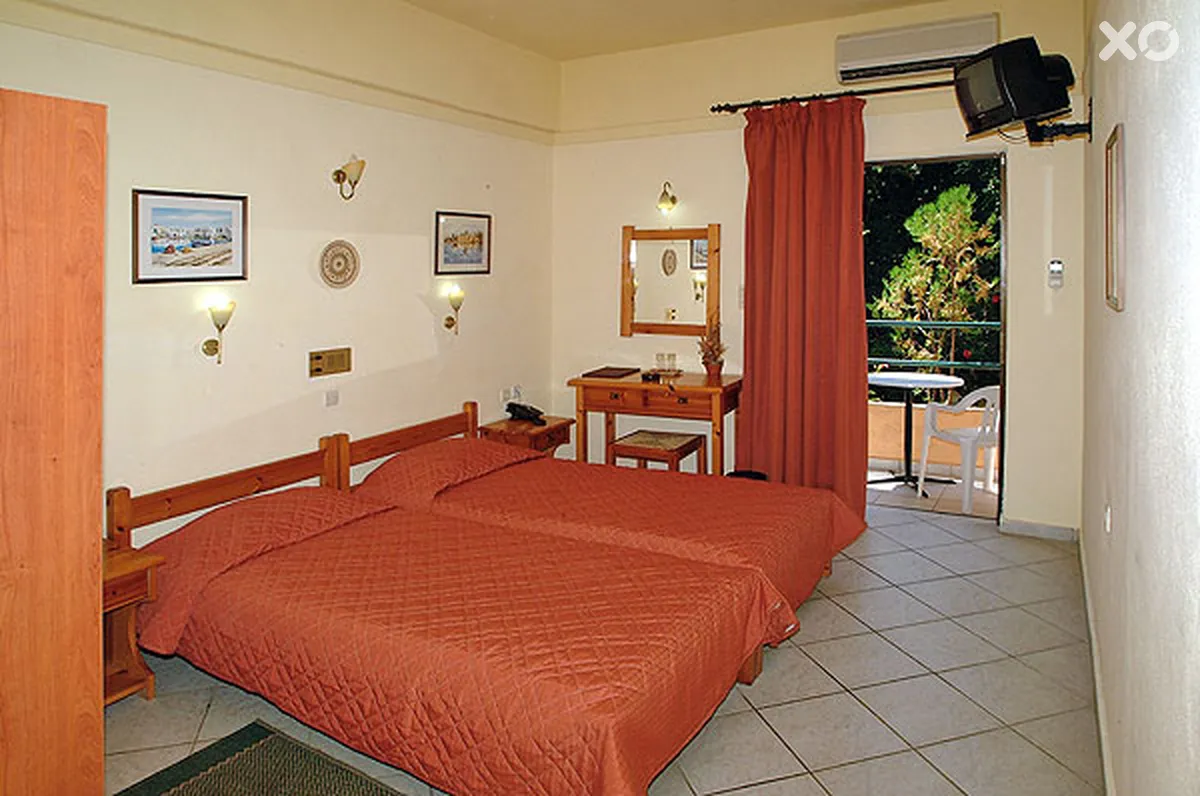 Erato Hotel