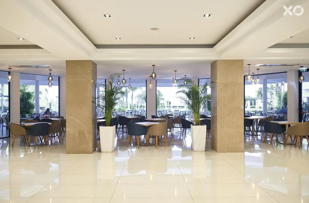 Sunrise Oasis Hotel