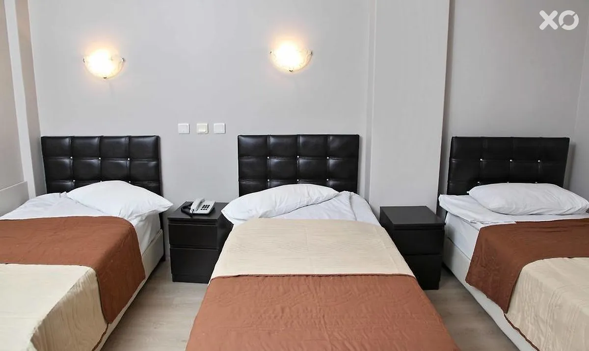 Tanin Hotel