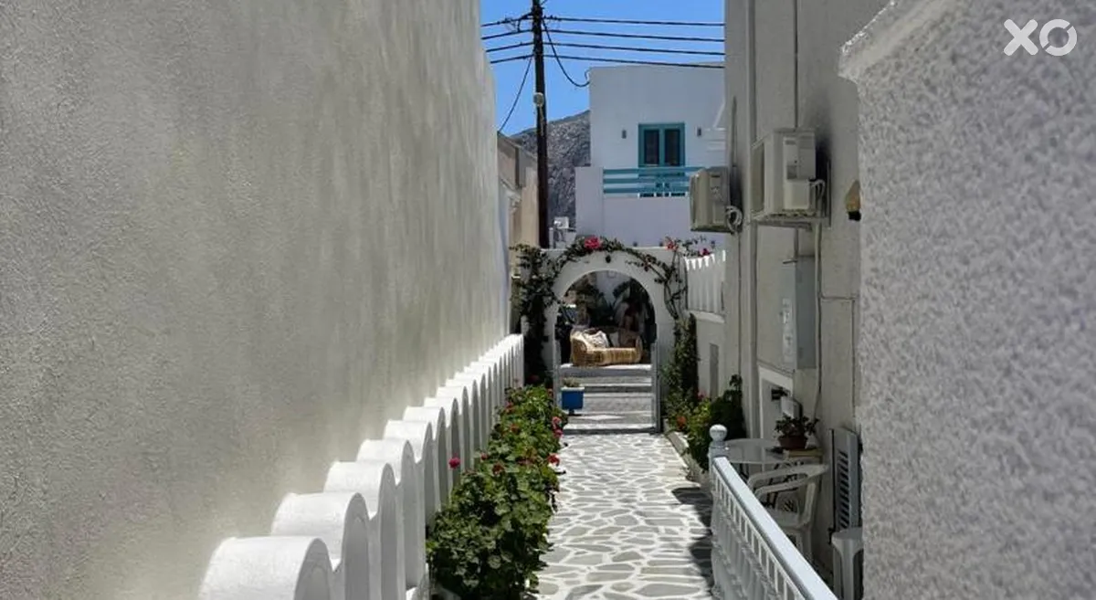 Dilino Hotel Santorini