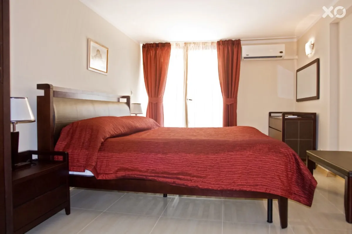 Oasis Park Hotel