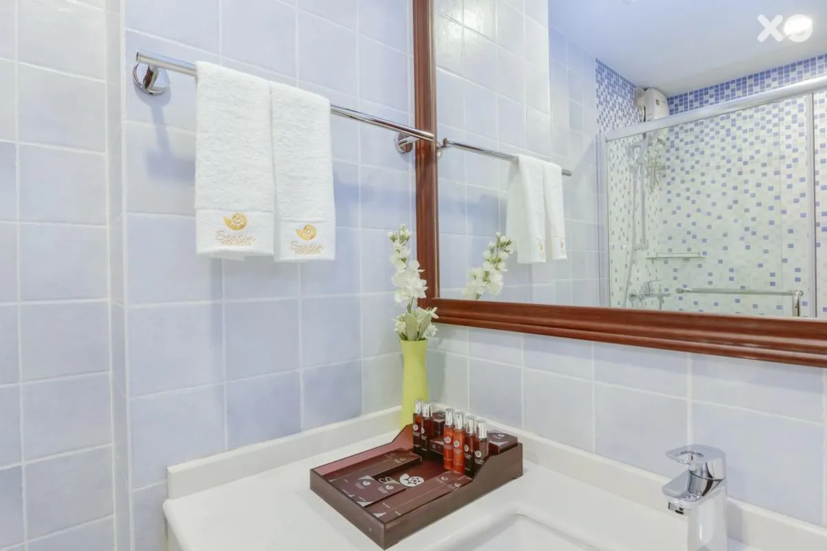 Season Paradise Guest House