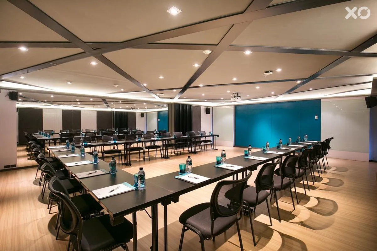 Cross Vibe Bangkok Sukhumvit