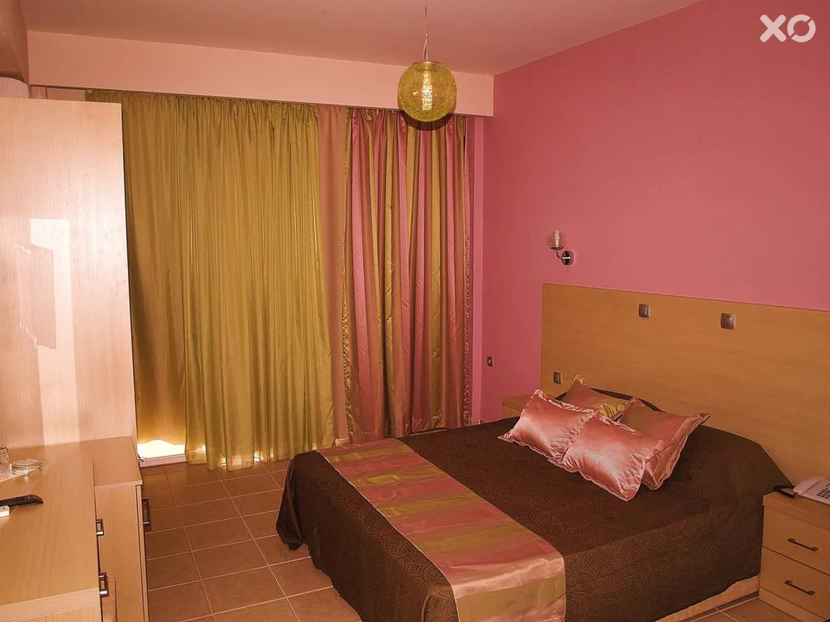 Maranton Beach Hotel