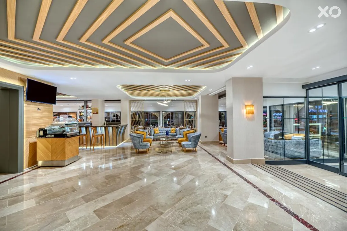 Sea Life Lounge