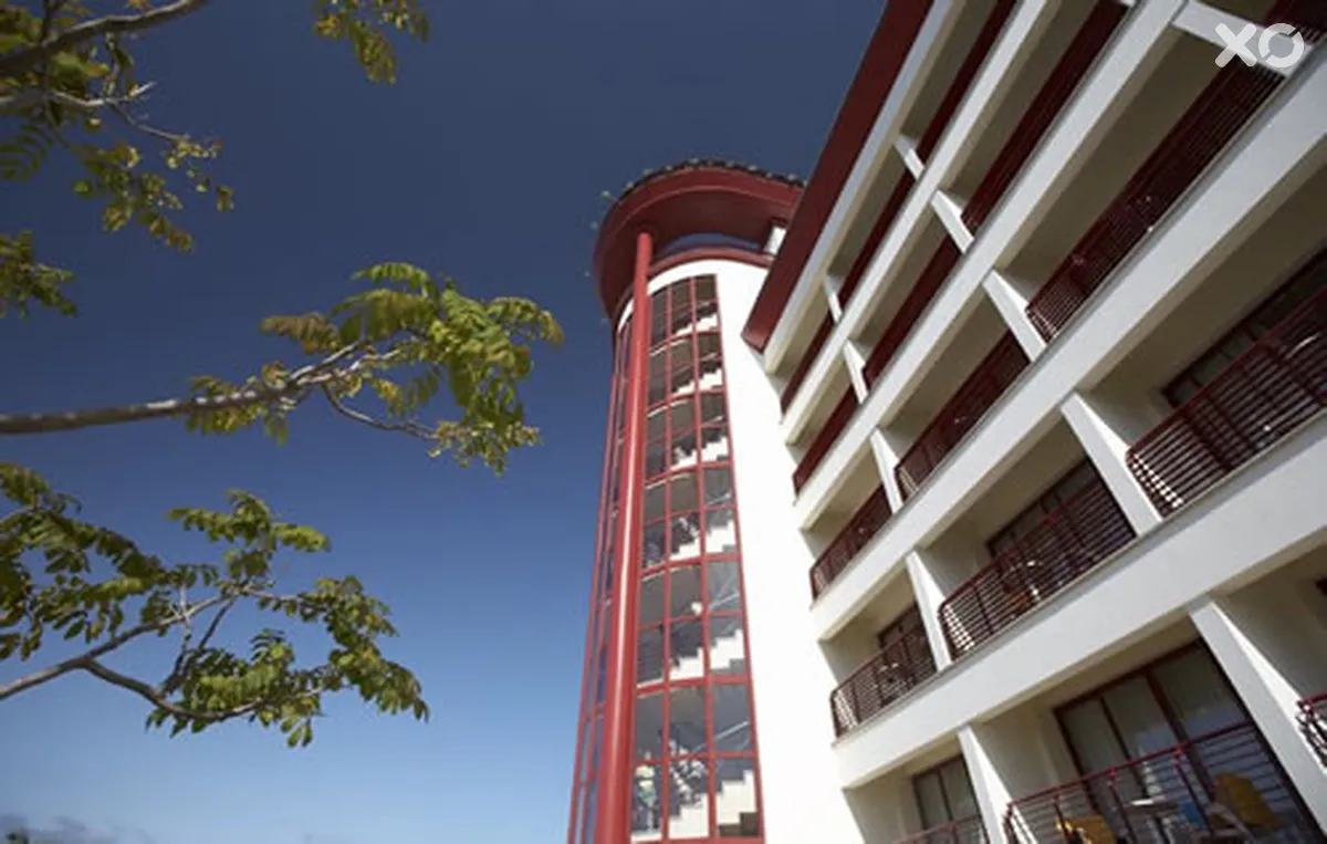Four Views Monumental Hotel