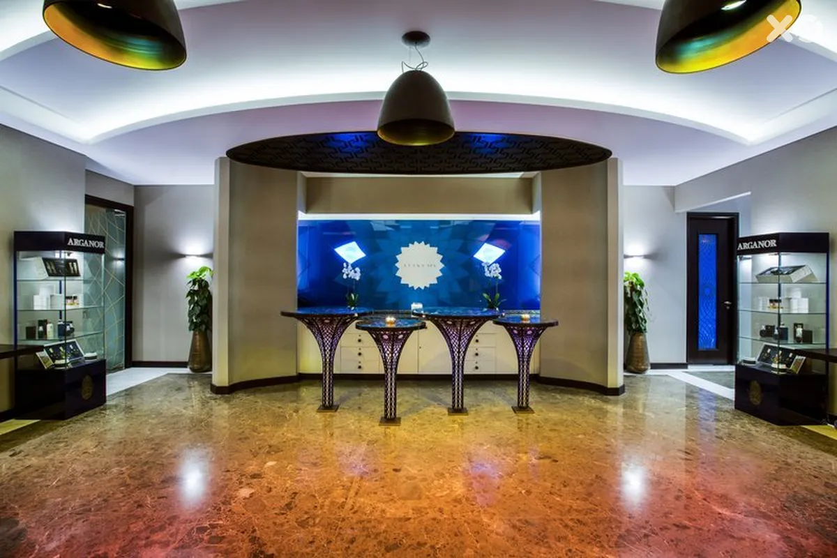 Bab Al Qasr Hotel & Residences