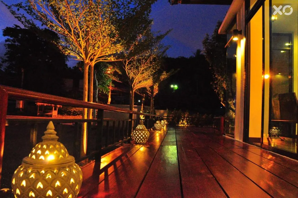 Navatara Phuket Resort