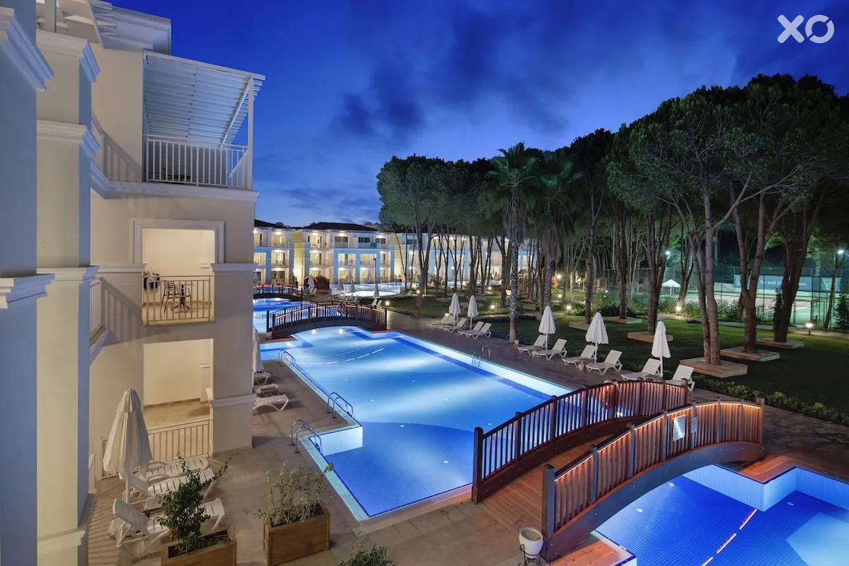 Bellis Deluxe Hotel