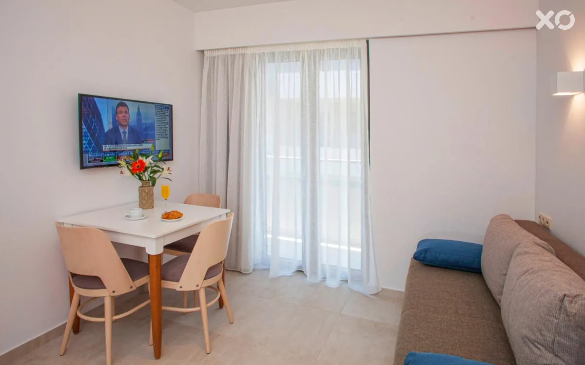 Minos Apart Hotel