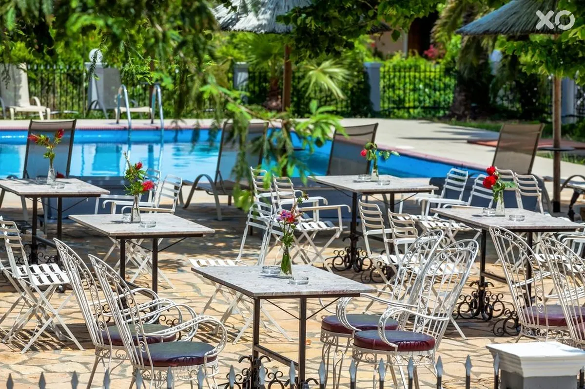 Silver Bay Hotel