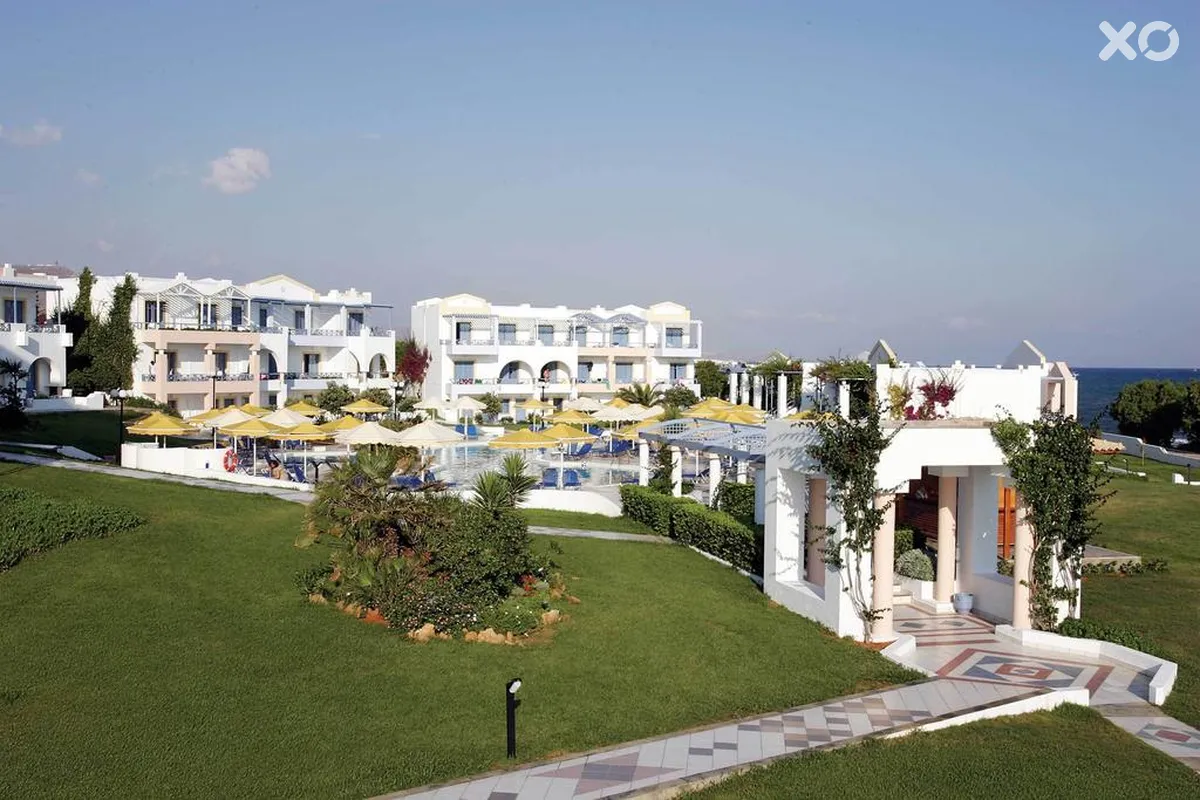 Serita Beach Hotel