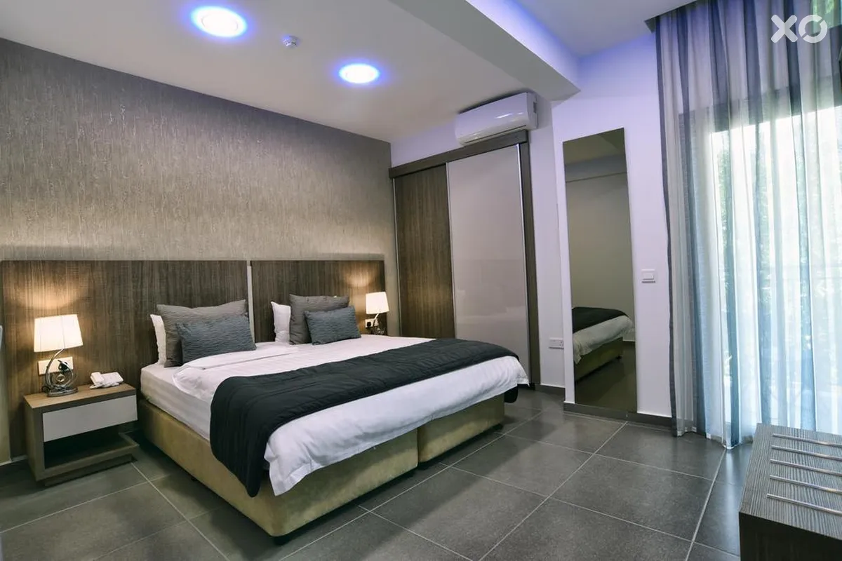 Rise Hotel