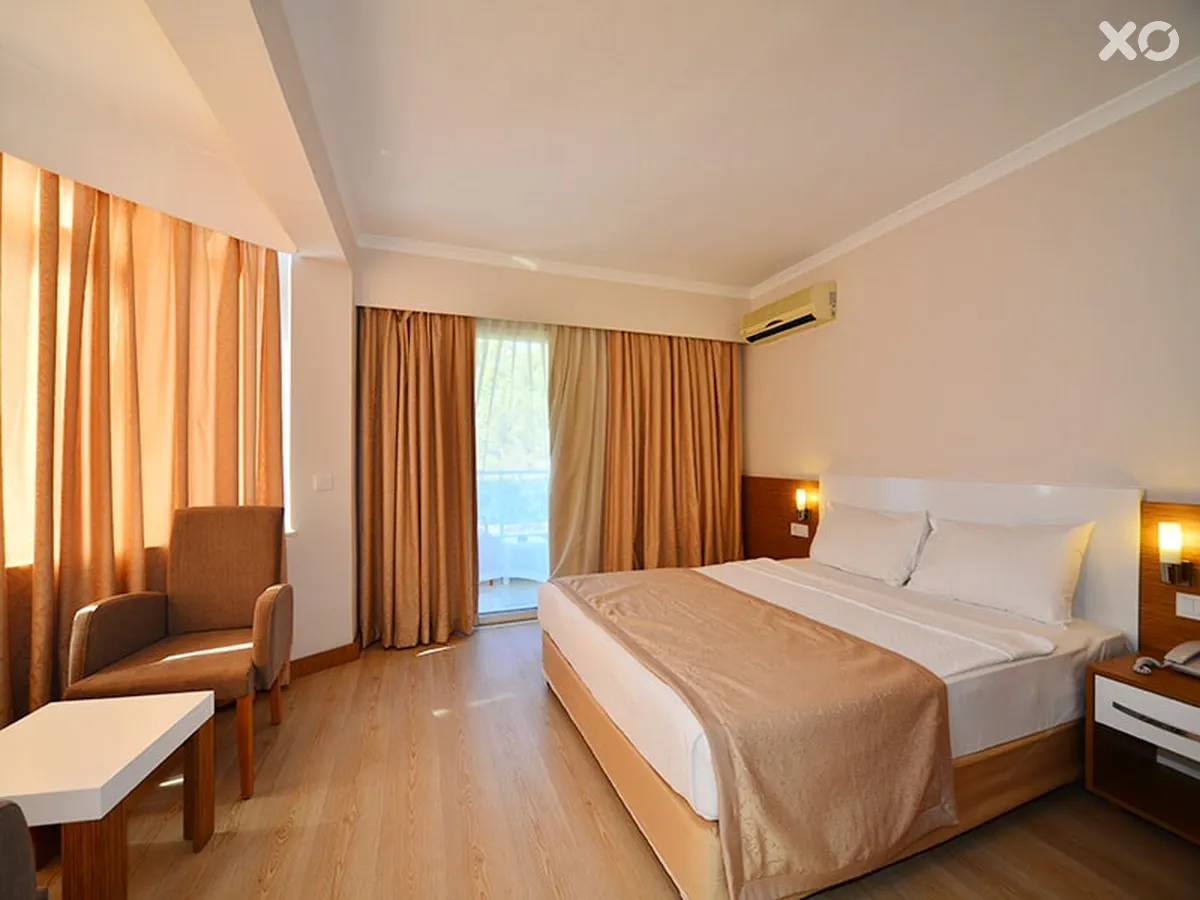 Annabella Park Hotel