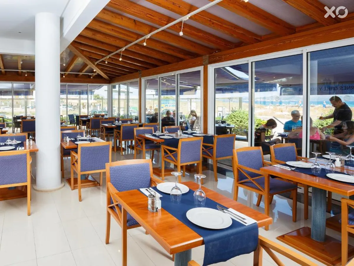 Dunes Platja Aparthotel