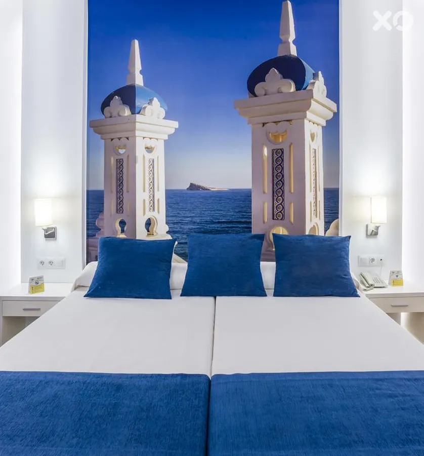 Avenida Hotel