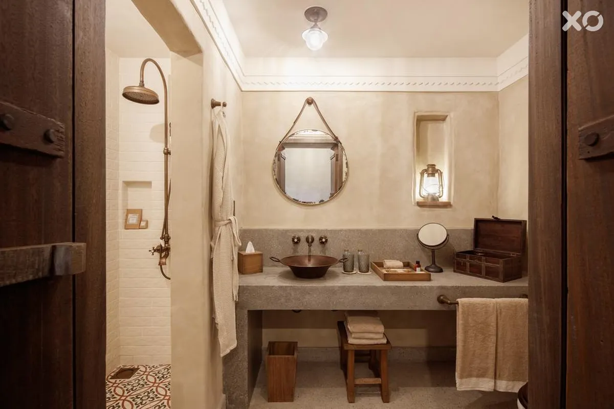 Al Seef Heritage Hotel Dubai Curio Collection by Hilton