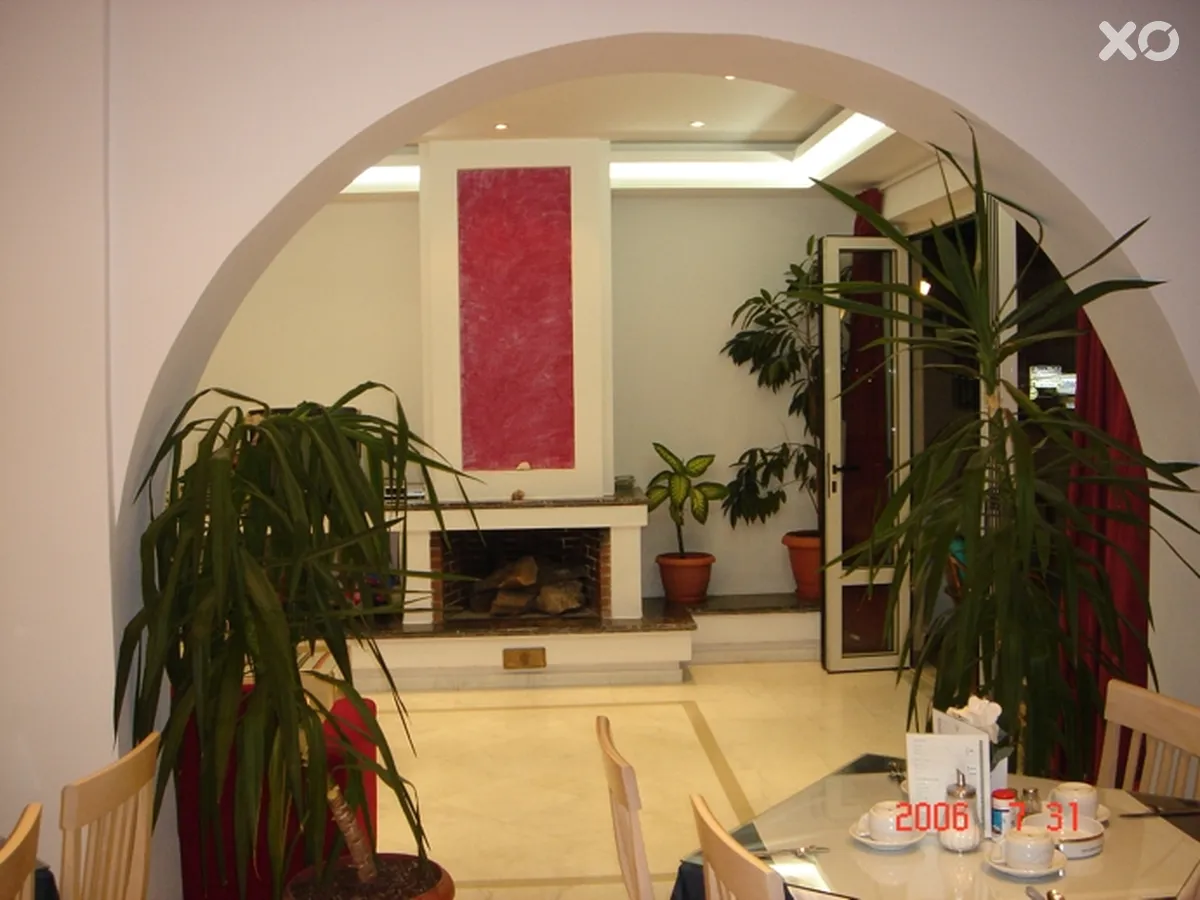 Smaragdine Beach Hotel