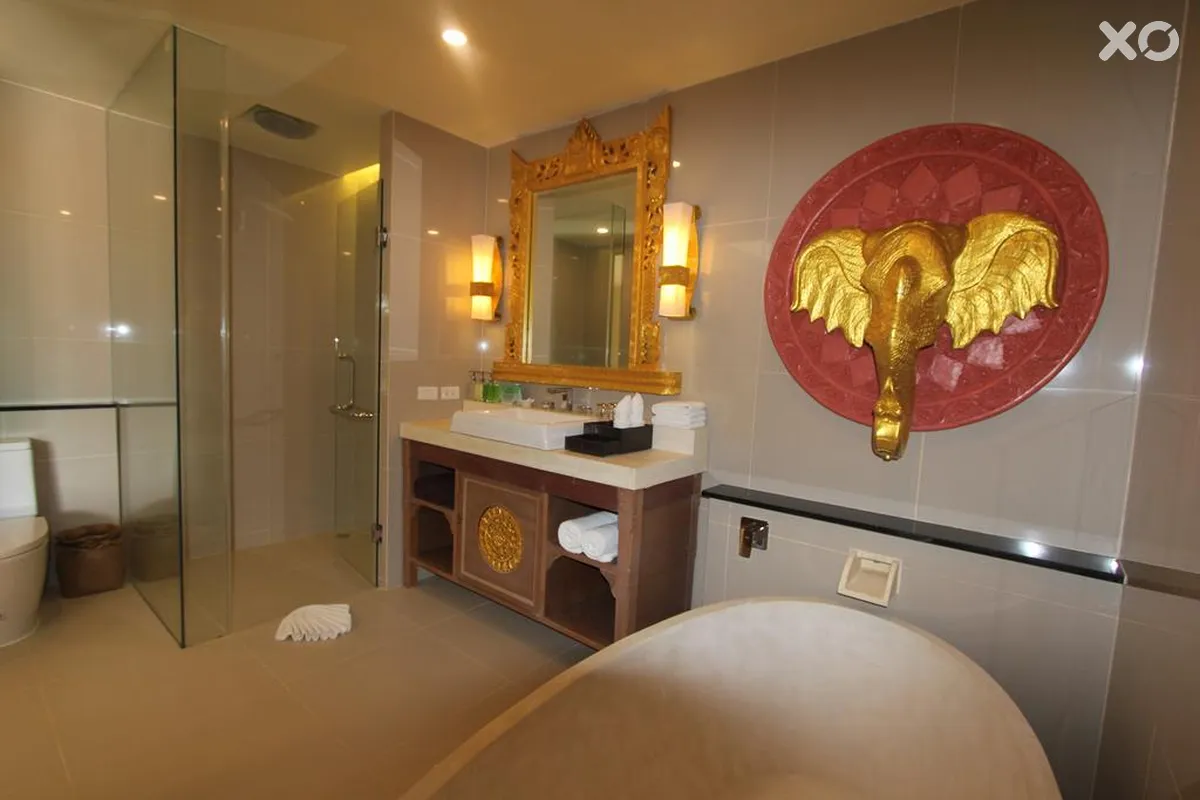 Maikhao Palm Beach Resort