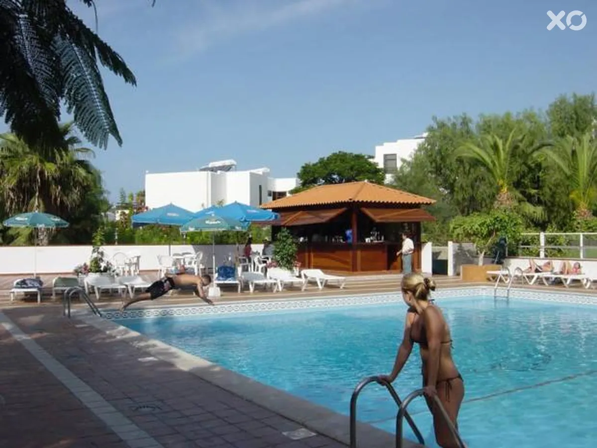 Paradero Apartments Coral Hotels