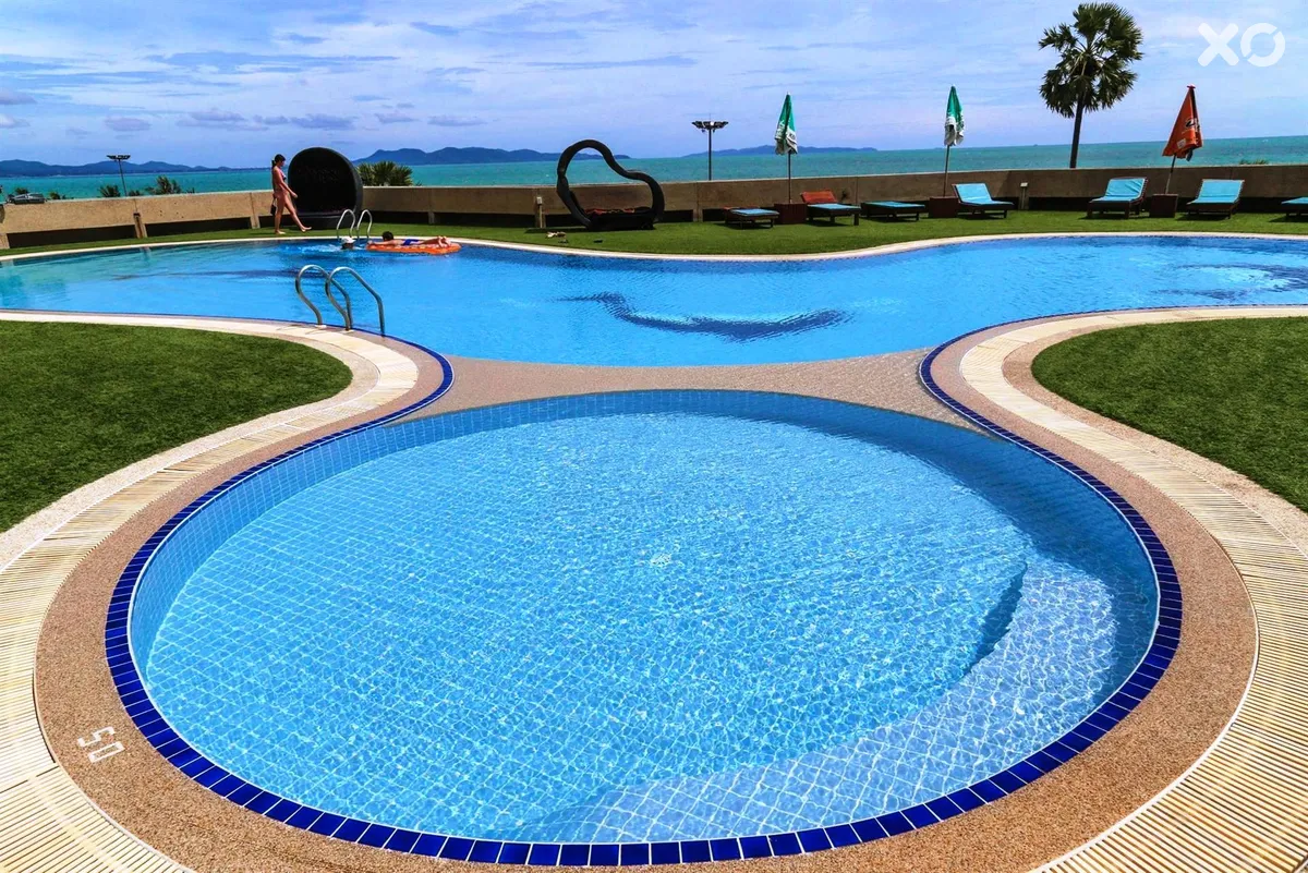 Grand Jomtien Palace