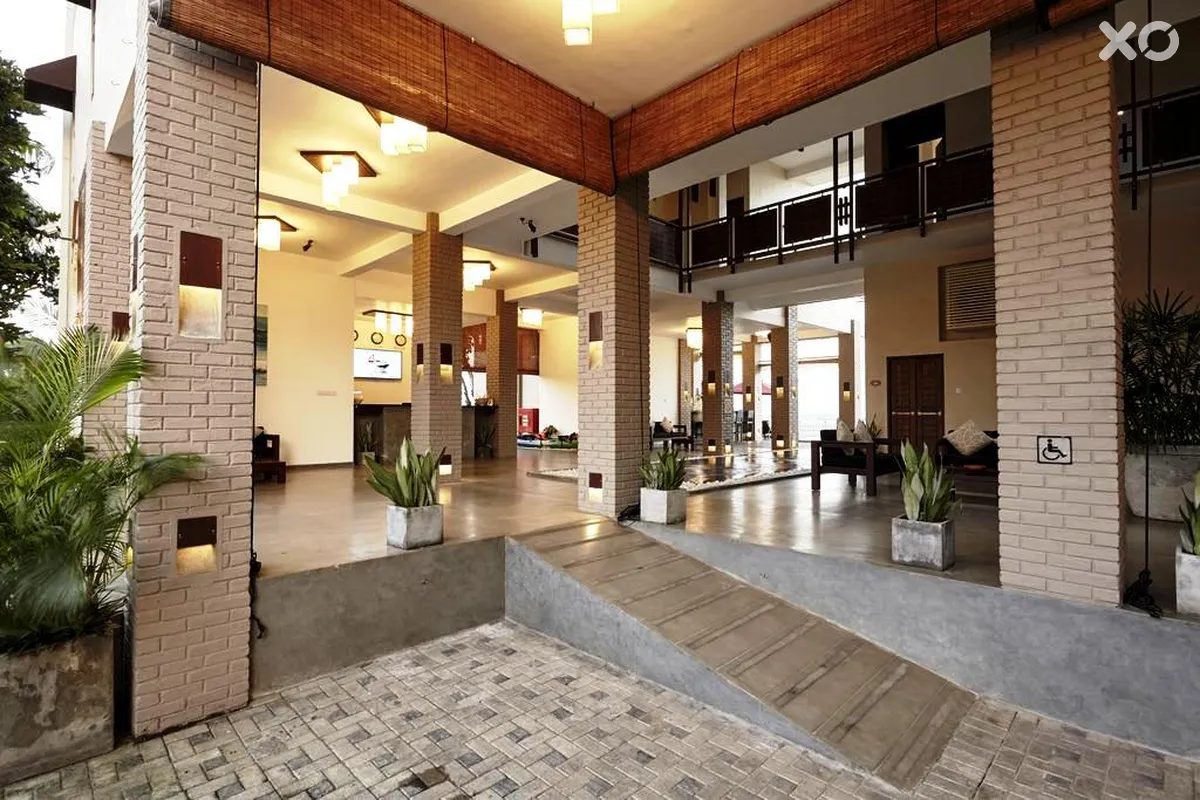 Gartons Cape Hotel