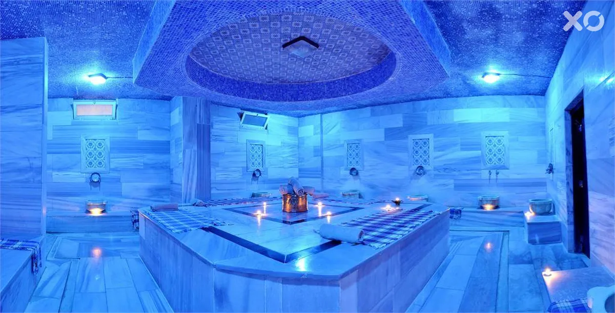 First Class Hotel